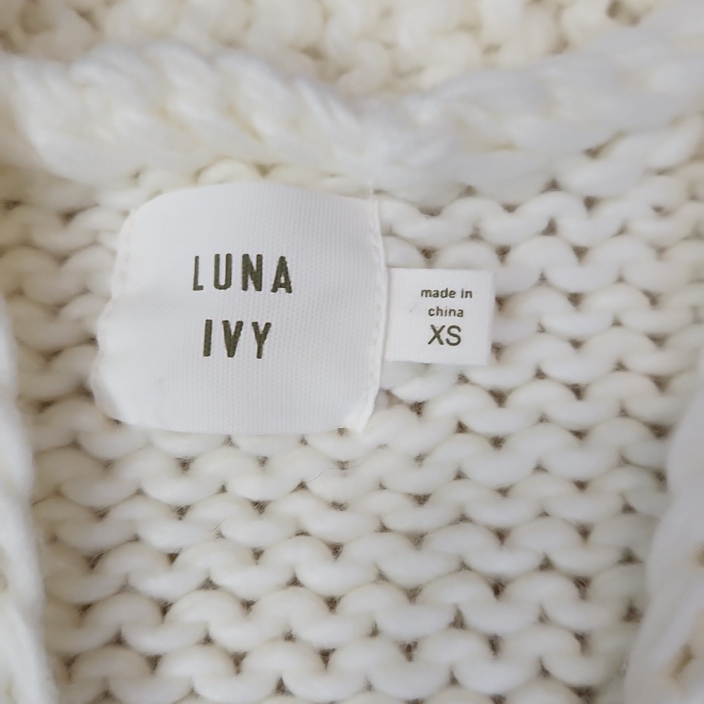 Luna Ivy Smiley Face Chunky Knit Open Front Cardigan - Picture 3 of 4